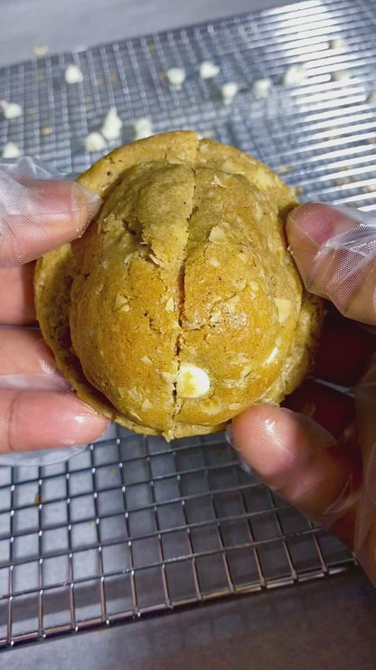 Oatmeal White Chocolate Chip